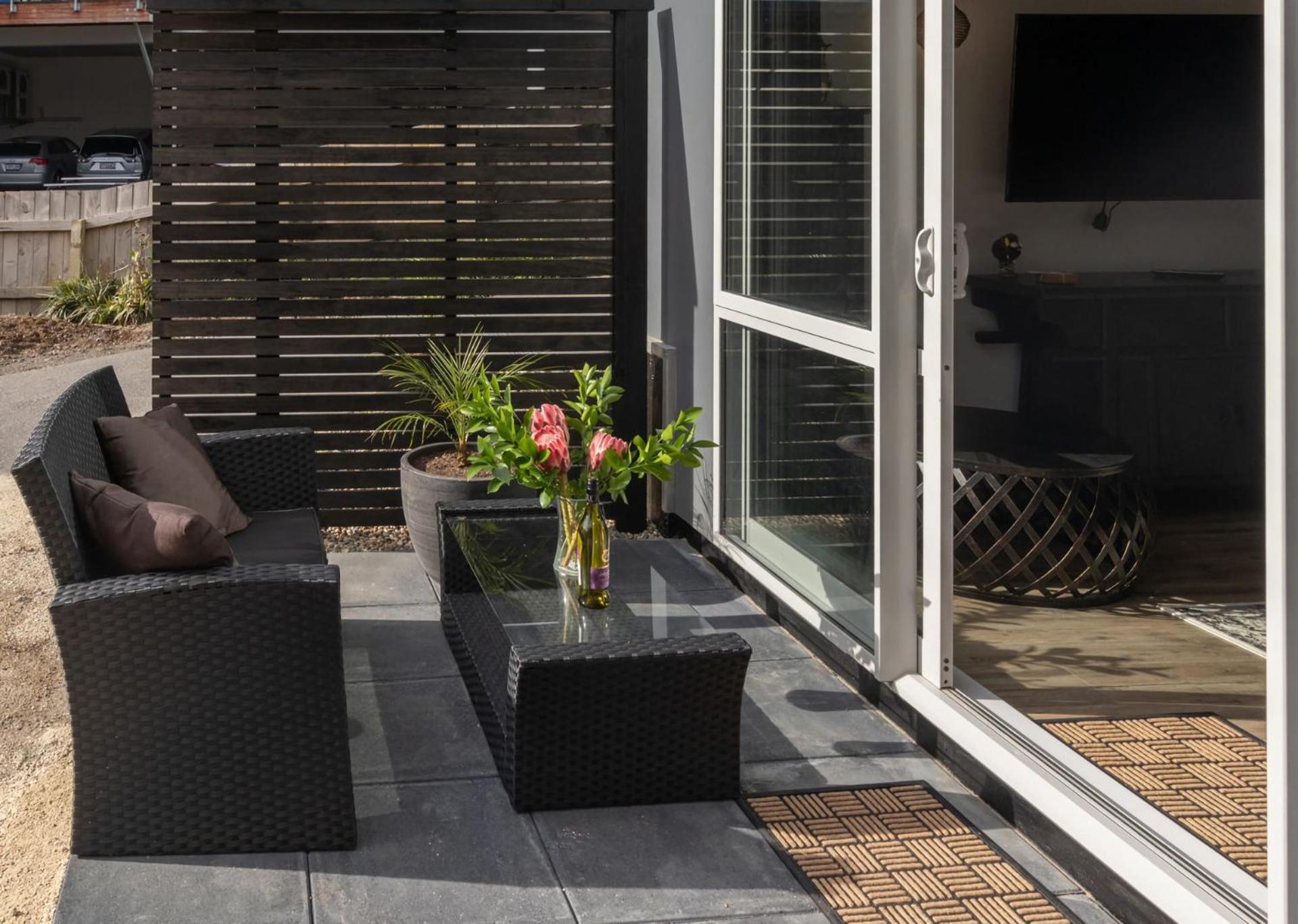 City Living Unit 3 - 5 Min Stroll To Cbd New Plymouth Esterno foto